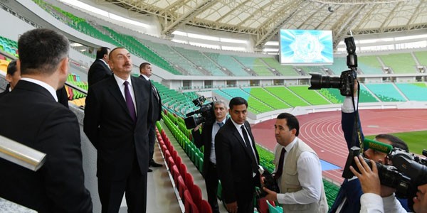 İlham Əliyev Olimpiya Stadionu ilə tanış oldu -