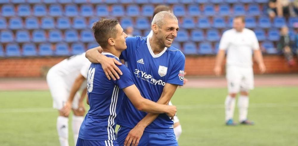 Azərbaycanlı futbolçular meydana çıxdı, komandaları qalib gəldi