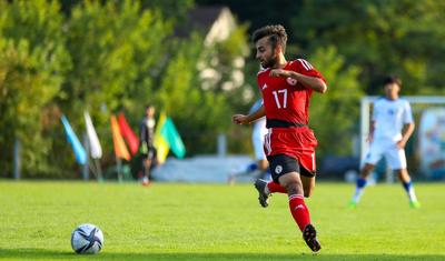 Azərbaycanlı futbolçu millimizi bu ölkənin yığmasına dəyişdi -