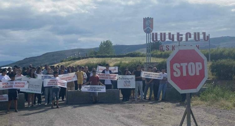 Xankəndi yolu açılır – Amma erməni Ağdama hələ də “Akna” deyir