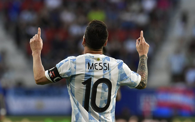 Messi Amerika Kubokunda ən çox oyun keçirən futbolçu adına yiyələndi - VİDEO
