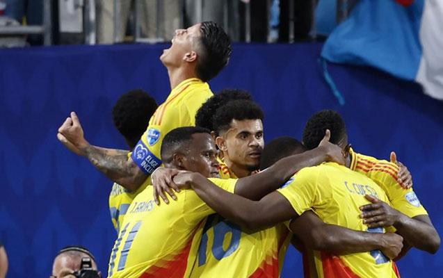 Kolumbiya bu qolla Amerka Kubokunda finala çıxdı - VİDEO