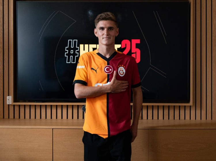 “Qalatasaray” 9 milyon ödədi, Danimarka millsinin müdafiəçisini transfer etdi