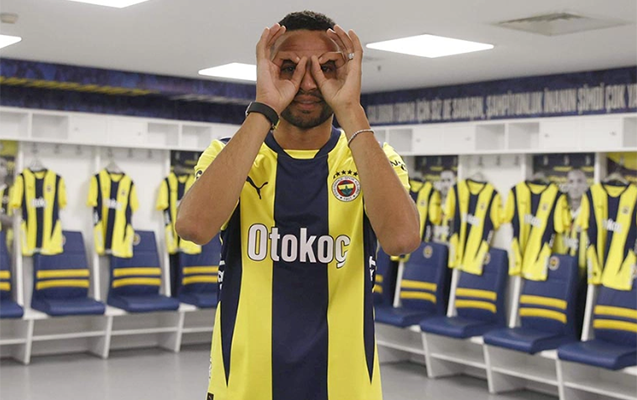 “Fənərbağça”nın yeni transferi Super Liqanın ən bahalı futbolçusu oldu - FOTO