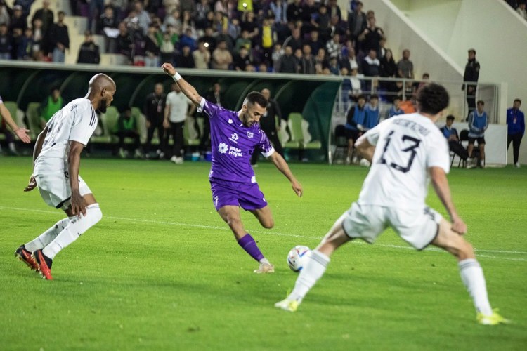 İki manat ödə, “Qarabağ”ı Bakının “qulağının dibi”ndə izlə!