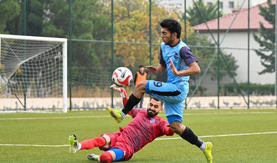 Azərbaycanda komanda normal futbolçu tapa bilmədi, uşaqları oynatdı -