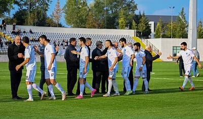 Lider komanda özünə “qoruyucu mələk” tapdı, işini gördü -