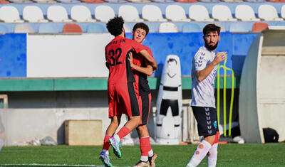 Uduzdular, “Neftçi”yə rəqib ola bilmədilər, qonaq futbolçulara əl qaldırdılar -