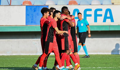 Uduzdular, “Neftçi”yə rəqib ola bilmədilər, qonaq futbolçulara əl qaldırdılar -