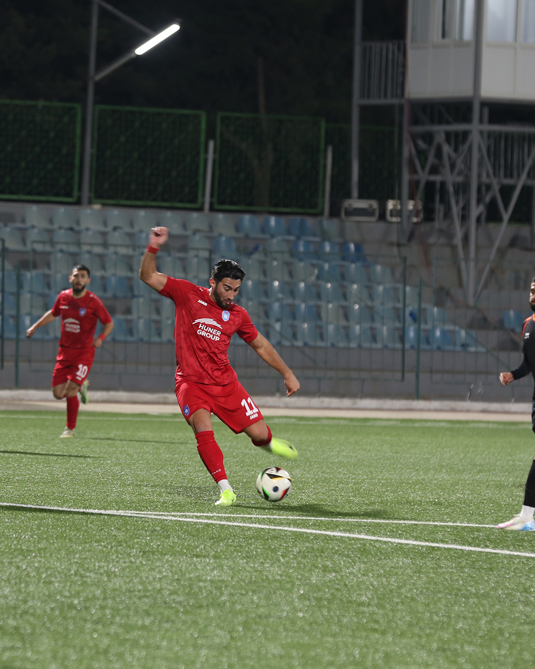 Nə deyirsiz, bu futbolçuya Azərbaycan pasportu verməyə dəyərmi? - VİDEO