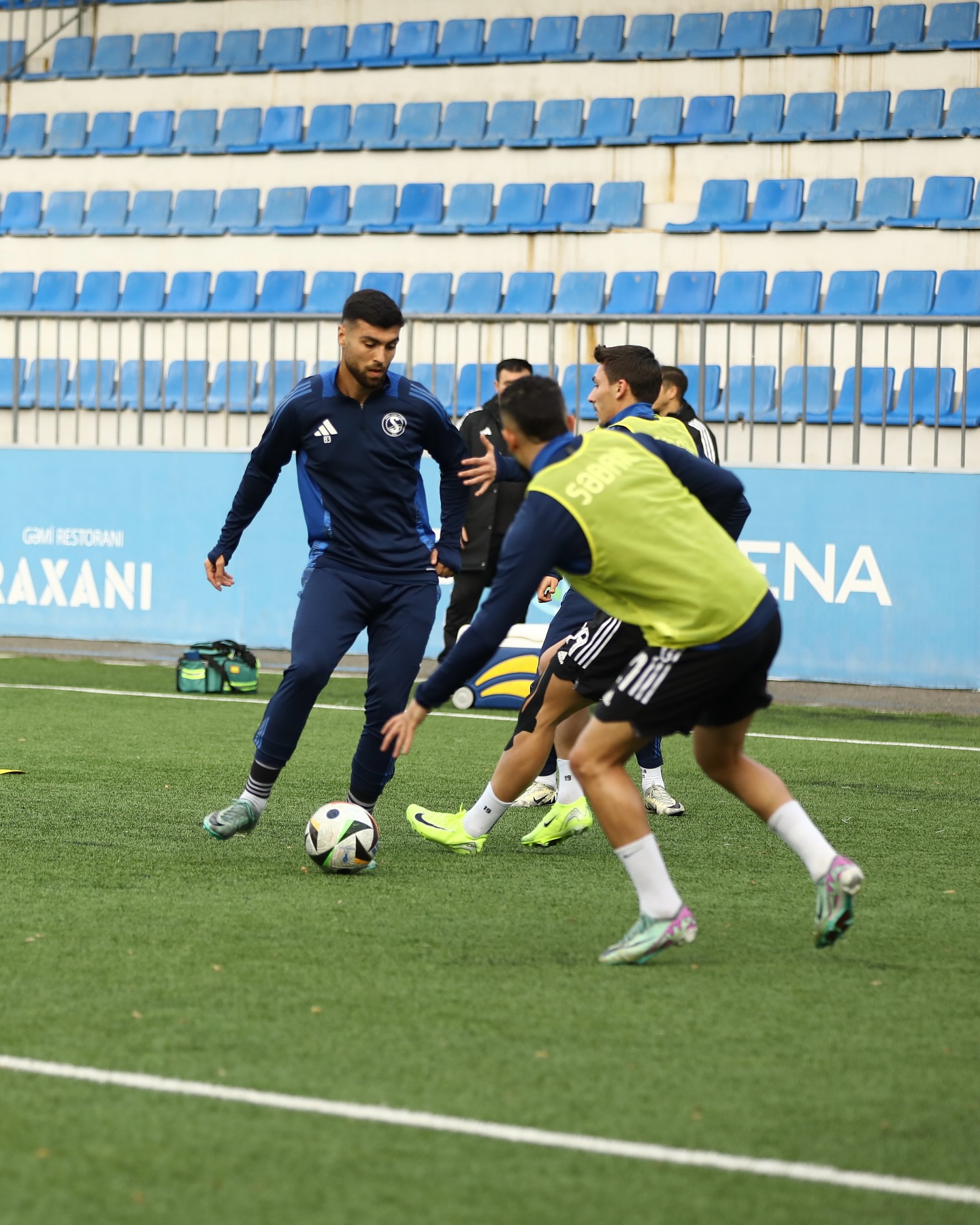 Cavid Hüseynov keçmiş köməkçisini yeni iş yerinə gətirdi