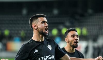 “Neftçi”ni “qol yağışı”na tutan “Qarabağ” liderliyə qayıtdı -