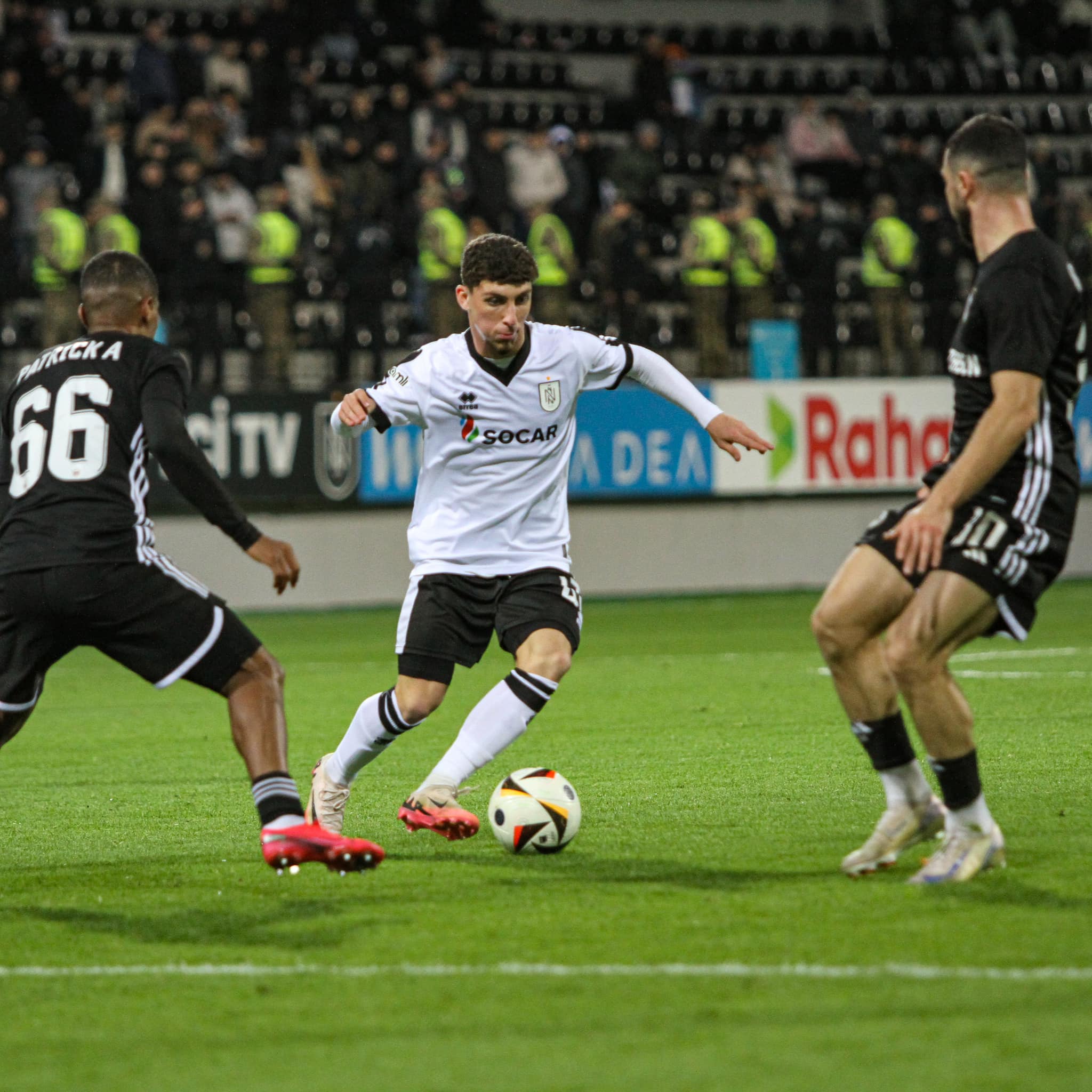 "Neftçi" böyük zərər gördü, "Qarabağ"a xəbərdarlıq olundu