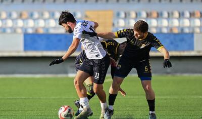 Azərbaycanda futbolçu künc zərbəsindən birbaşa qol vurdu -