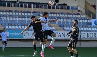 Azərbaycanda futbolçu künc zərbəsindən birbaşa qol vurdu -