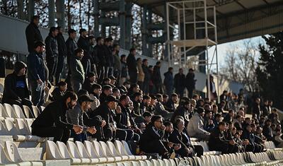 İki qonşu rayonun futbol oyununda gərgin anlar -