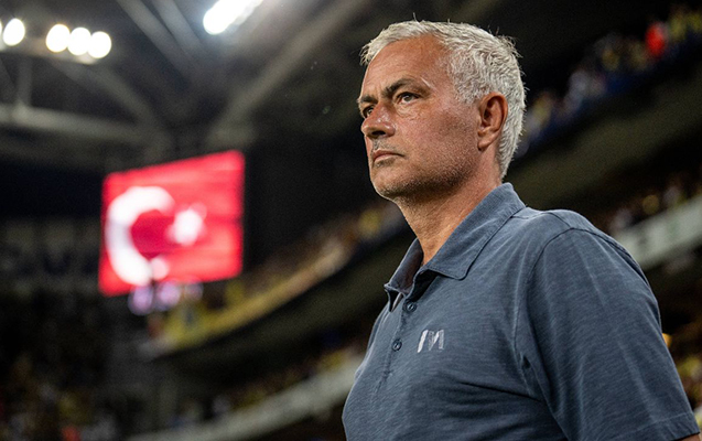 Mourinyo jurnalistin sualına əsəbiləşdi: “Nədən qorxursan?”