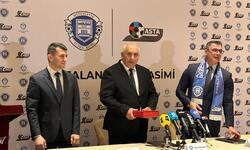 https://www.sportinfo.az/idman_xeberleri/1_divizion/212793.html