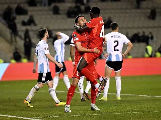 “Lion” və “Aston Villa” Azərbaycan çempionunu geridə qoydu