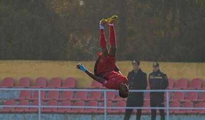 PFL kor olub bu stadionun tüstüsünə…