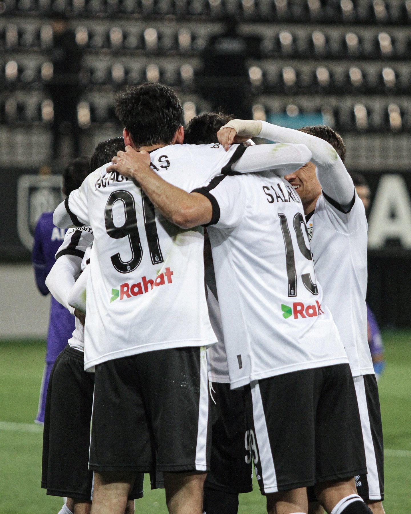 “Neftçi” bir cümlə ilə “Qarabağ”a cavab verdi - FOTO