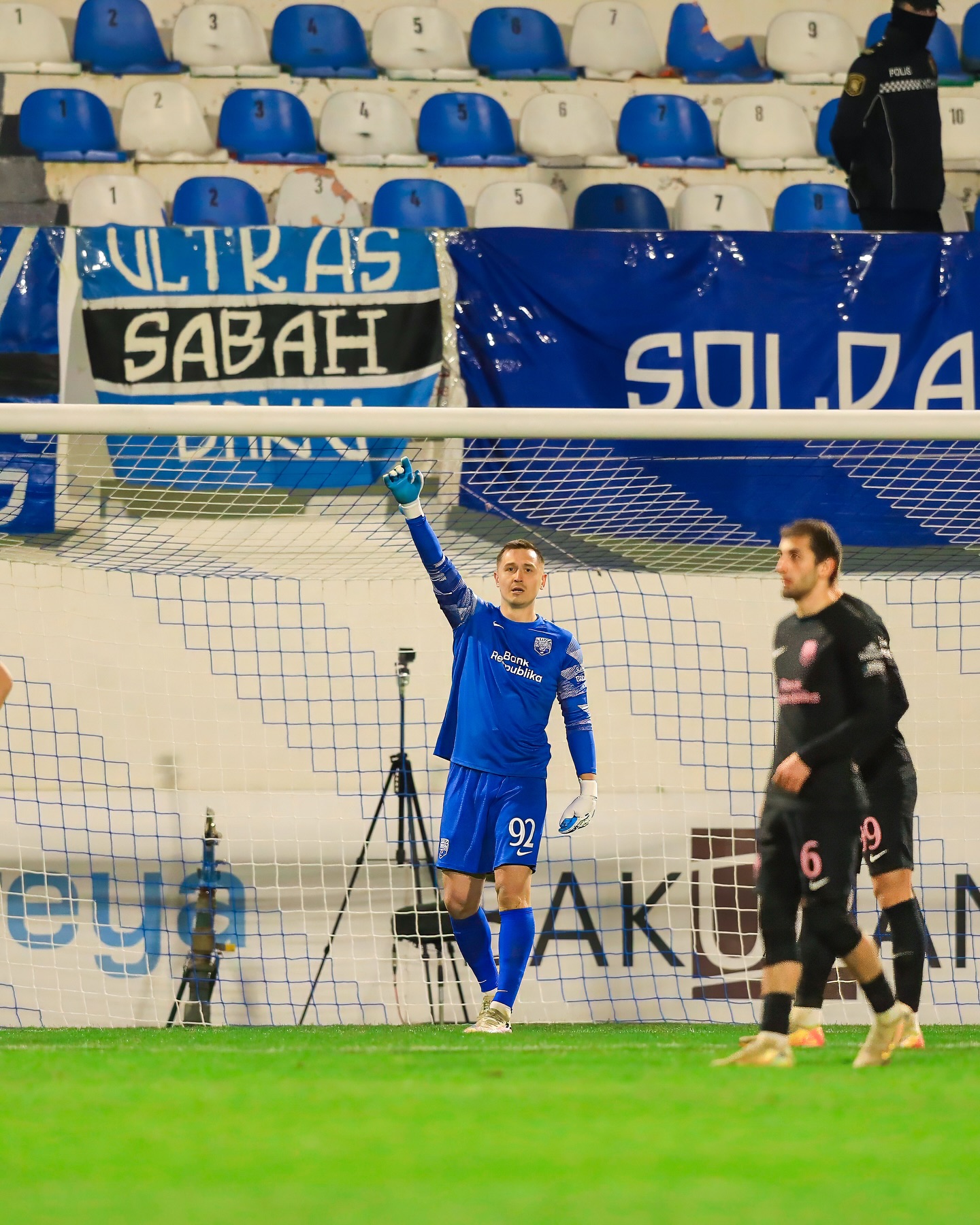 "Qarabağ"ı avrokuboklardan bilirəm, "Neftçi"ni də tanıyıram”