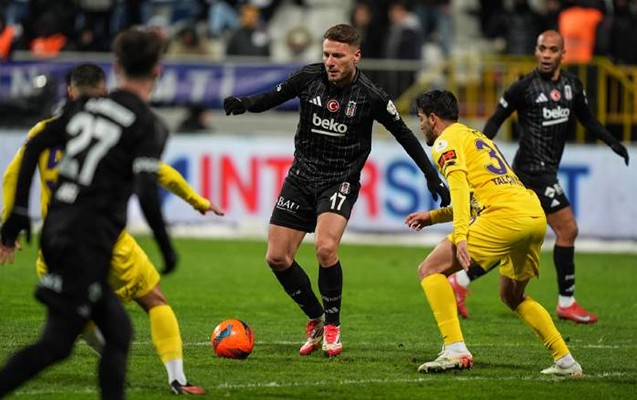 “Beşiktaş” Arda Turanın komandasına 3 qol vurdu - VİDEO