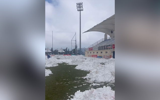 Rəşad Sadıqov stadiondan qarlı paylaşım etdi - VİDEO