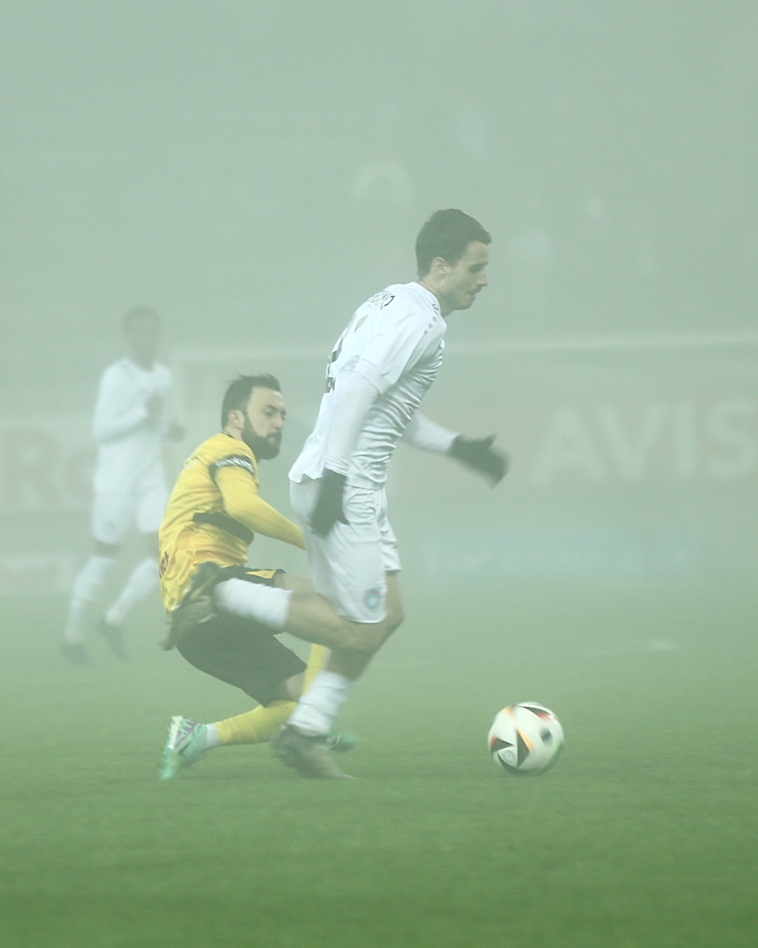 Rəhbərlik bu VİDEOnu görüb? - Azarkeşləri futboldan bu cür iyrəndirirlər!