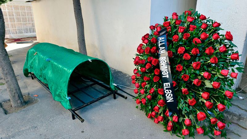 Respublikanın tanınmış baş məşqçisinə ağır itki üz verdi